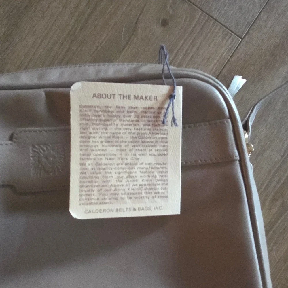 Anne Klein by Calderon 1970s Taupe Leather Crossbody Bag Lion Logo Deadstock